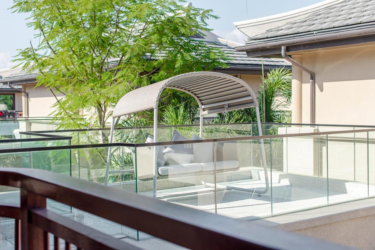Haitangbay Loosen Coast Resort Villas Sanya Exterior foto